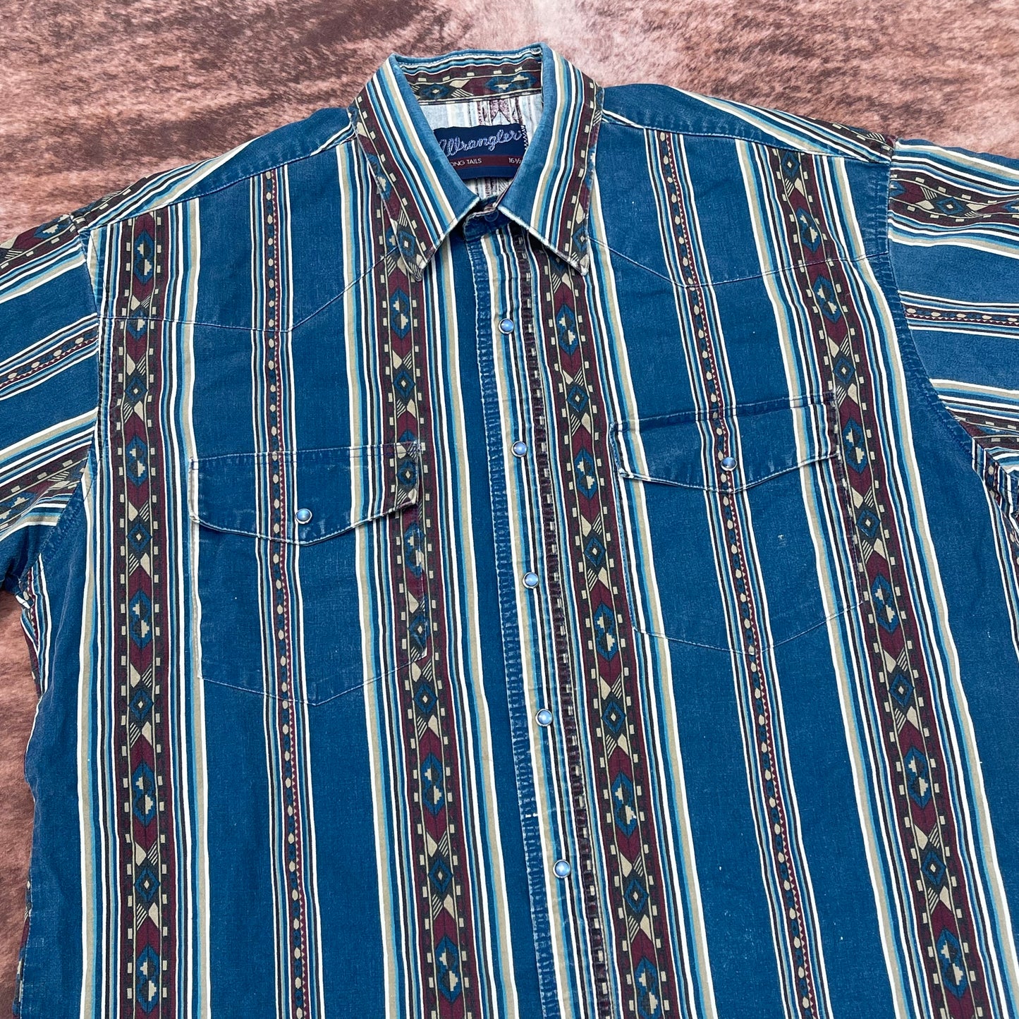 Wrangler Pearl Snap - Large (16 1/2)(Short Sleeve)(Some Fading)