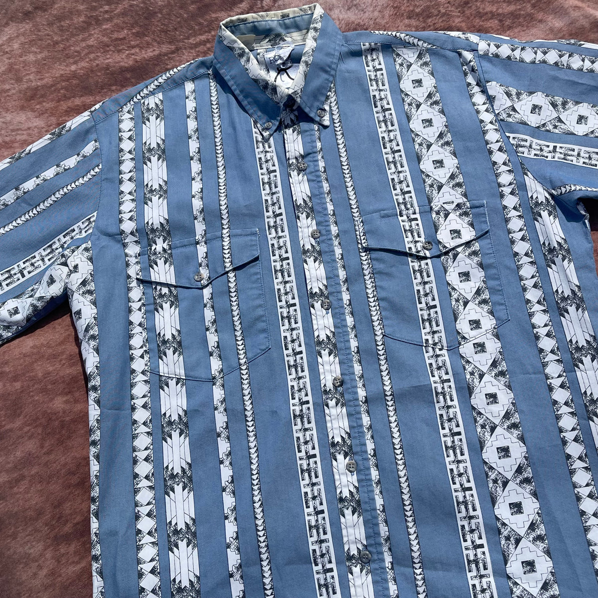 Roper Button Up - Large (Short Sleeve)