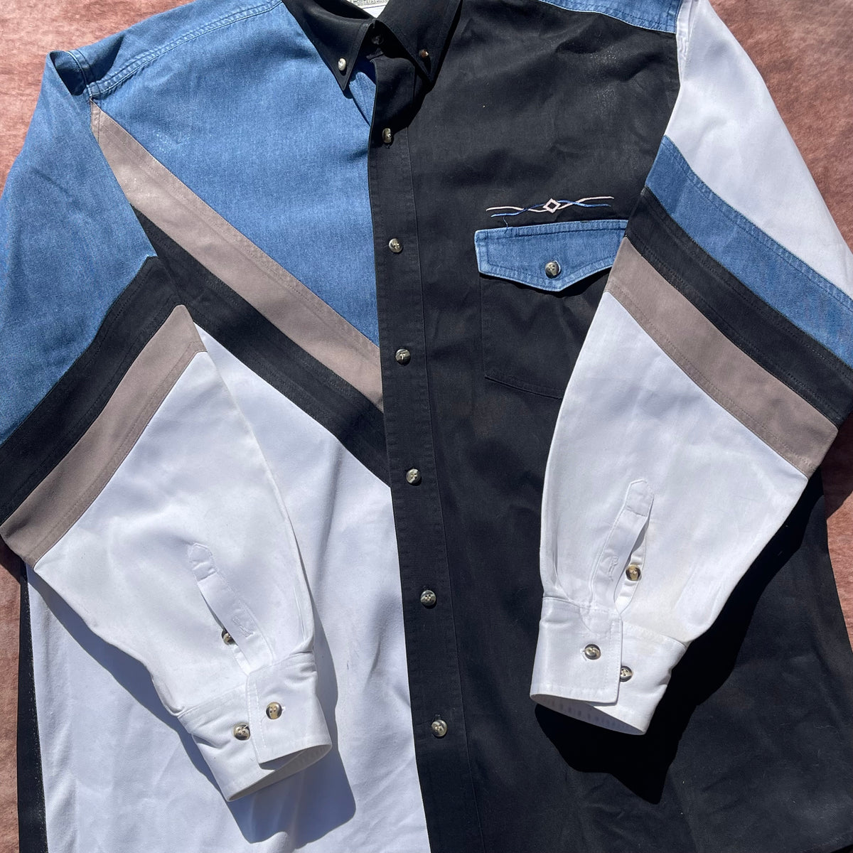 Express Riders Button Up - Loose Fitting Large