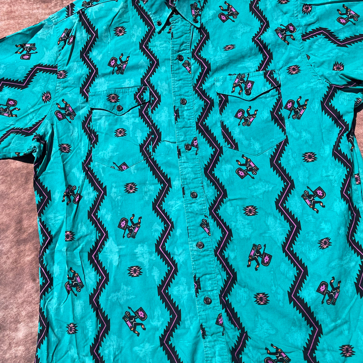 Wrangler Button Up - Large (17)(Short Sleeve)