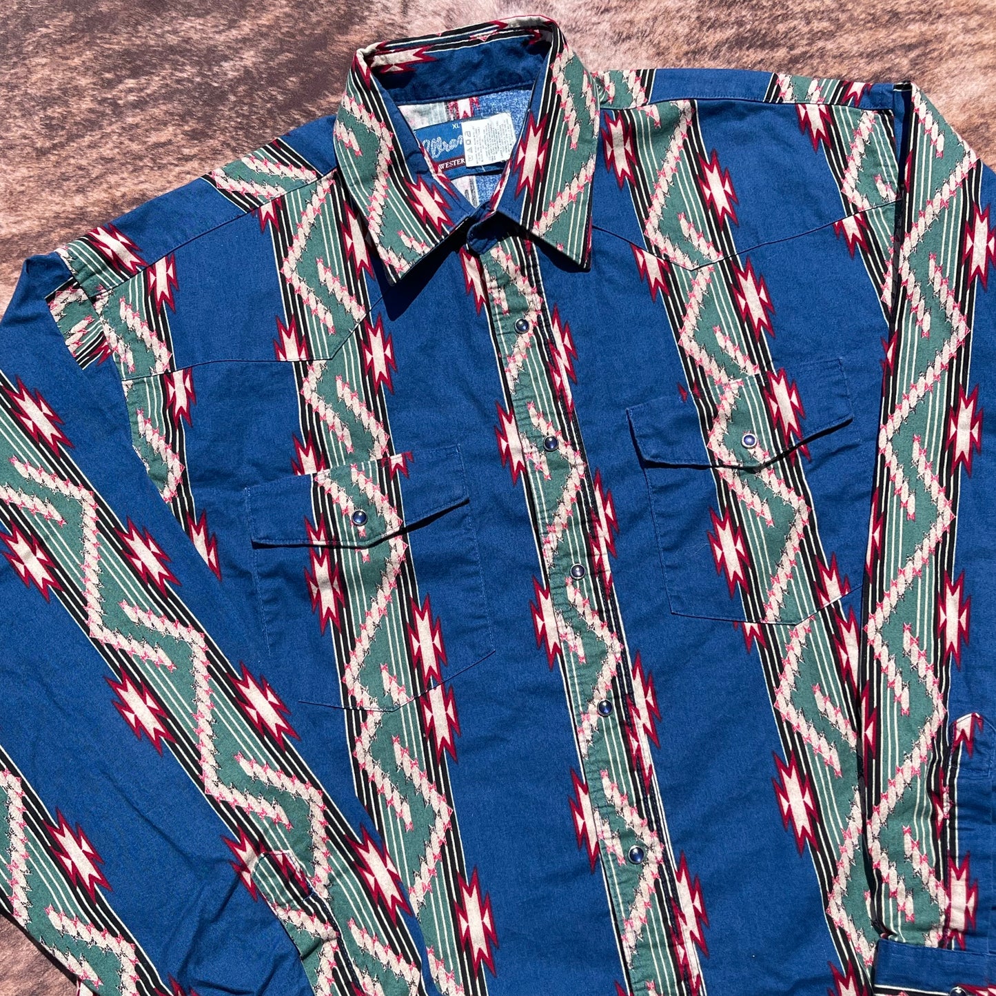 Wrangler Pearl Snap - XL TALL