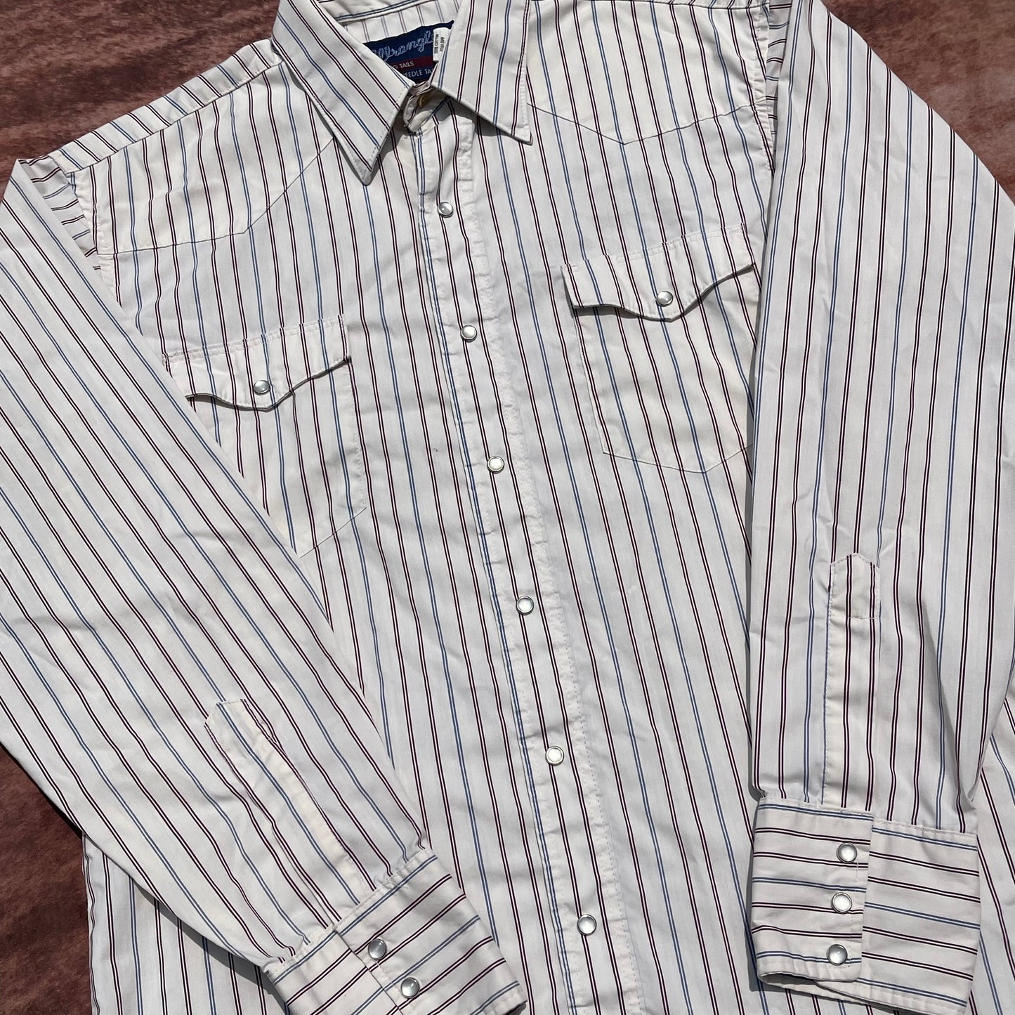 Wrangler Pearl Snap - M/L (16-34)