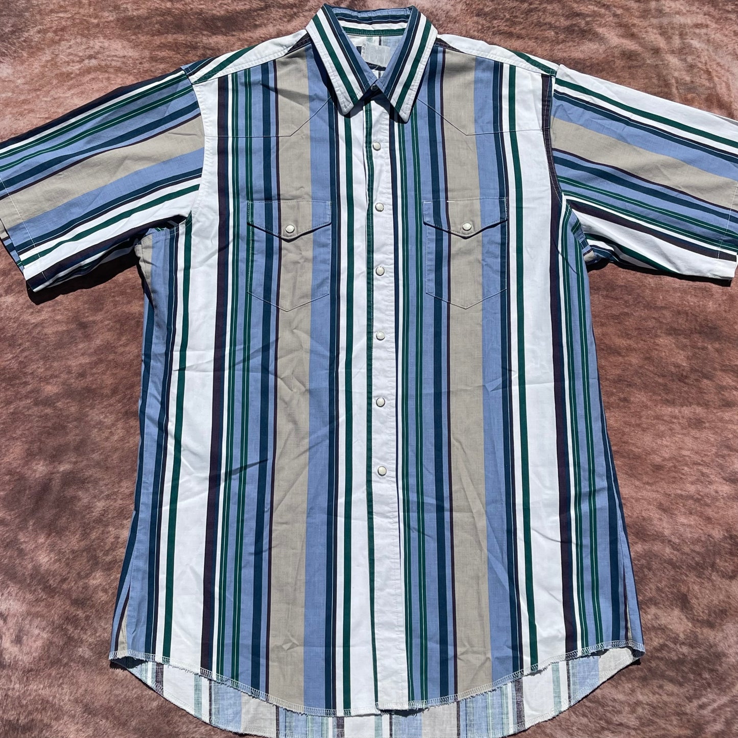 Wrangler Pearl Snap - Tighter Fitting XL Tall (Short Sleeve)