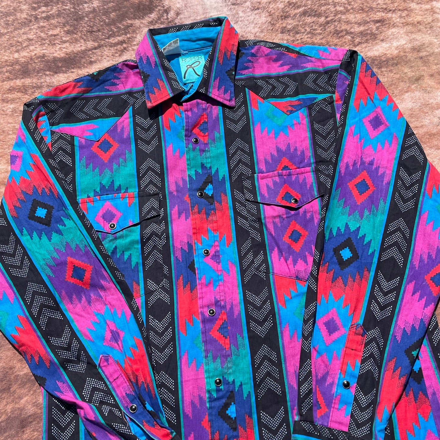 Roper Pearl Snap - Medium