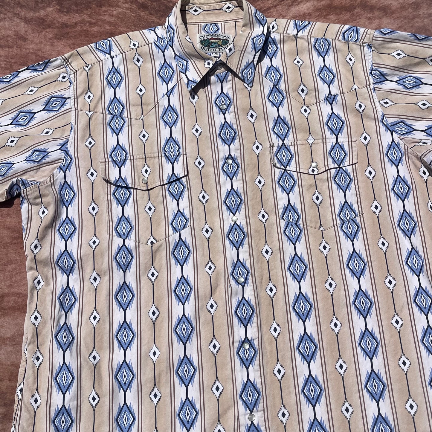 Cumberland Outfitters Pearl Snap - XL (Short Sleeve)