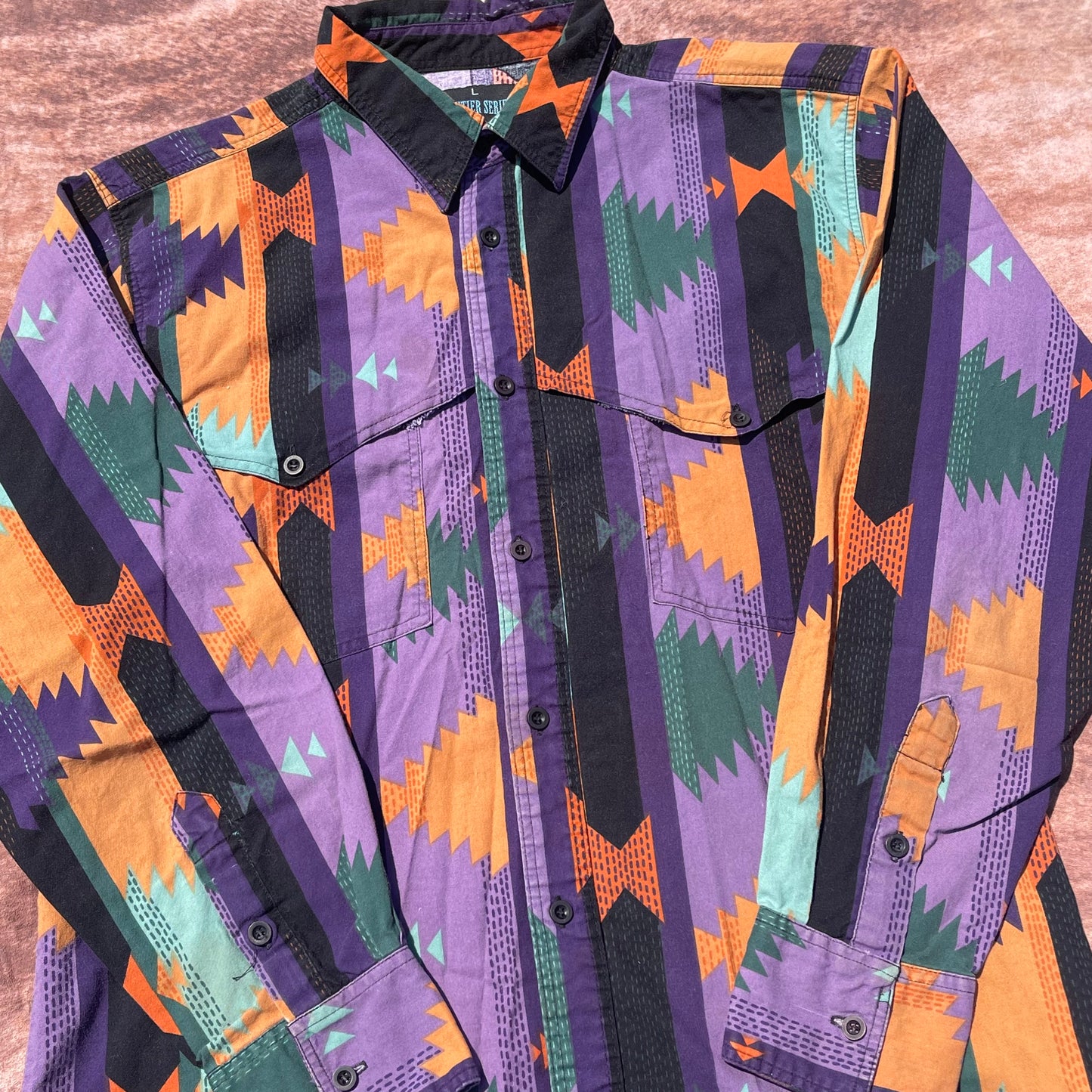 Frontier Series Wrangler Button Up - M/L (16-16 1/2)
