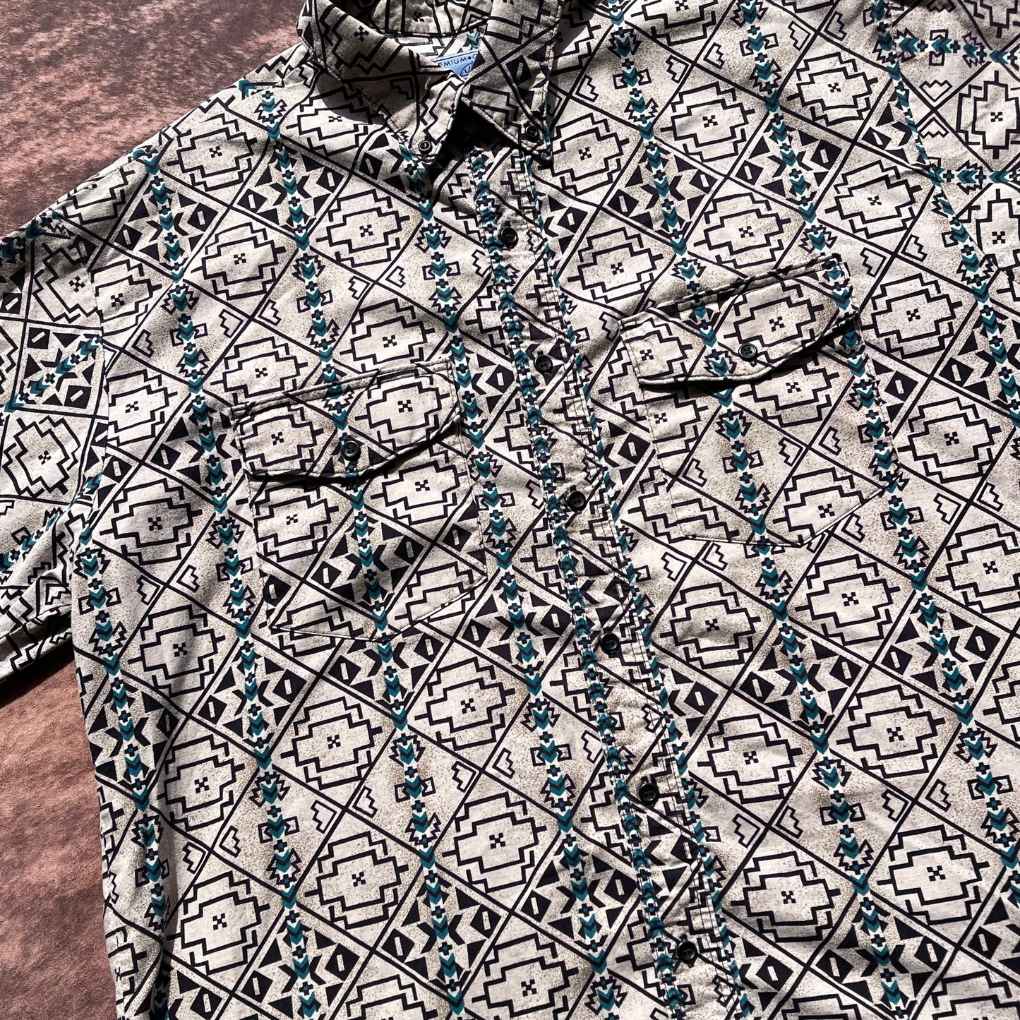 American Hero Button Up - L/XL (Short Sleeve)