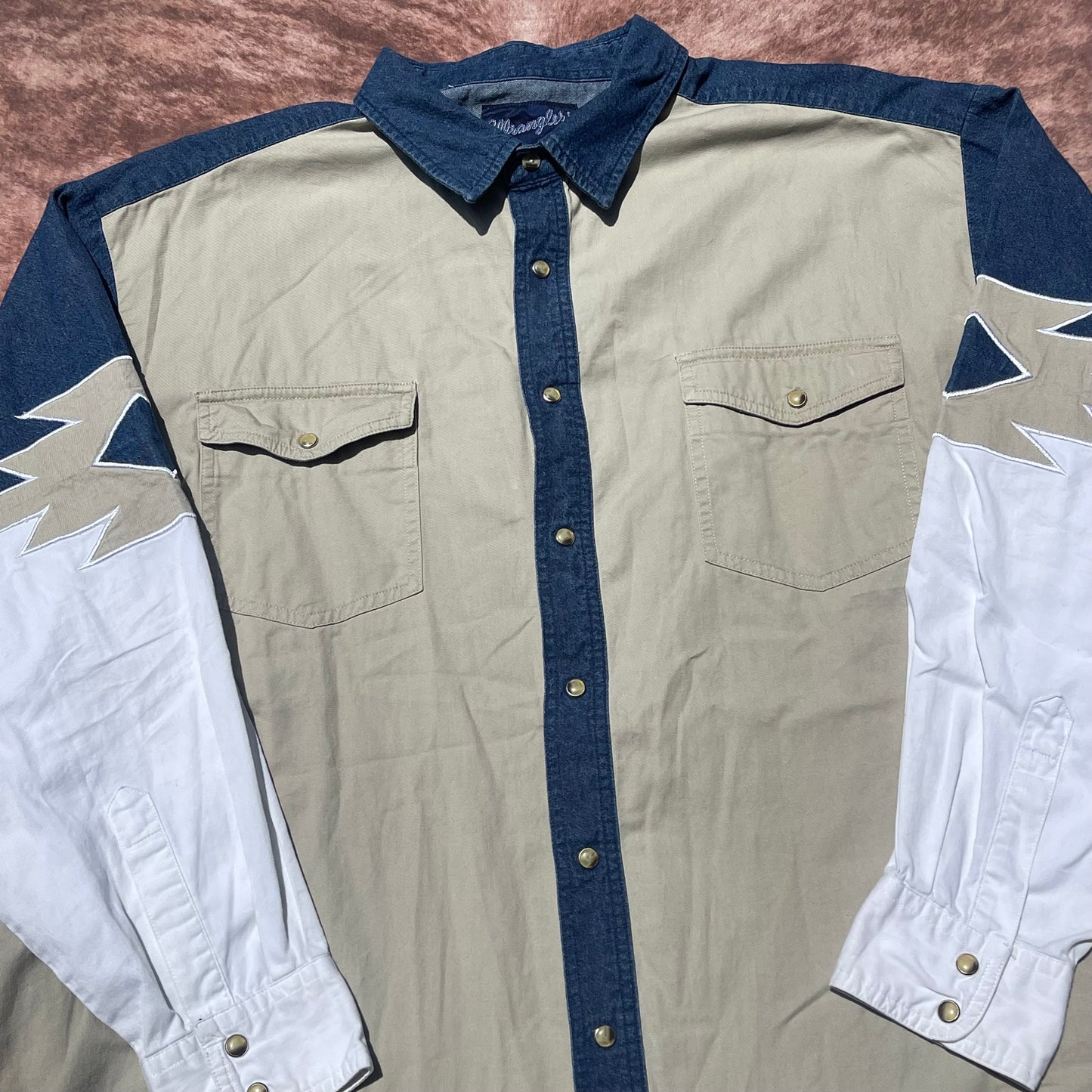 Wrangler Pearl Snap - Looser Fitting XXL