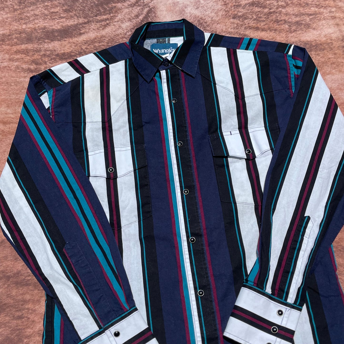 Wrangler Pearl Snap - Small