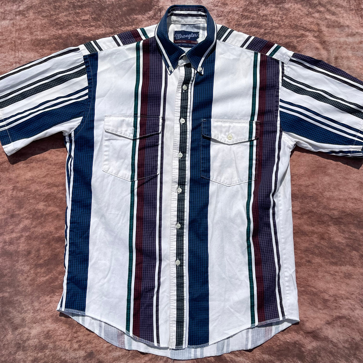 Wrangler Button Up - Medium (15 1/2)(Short Sleeve)
