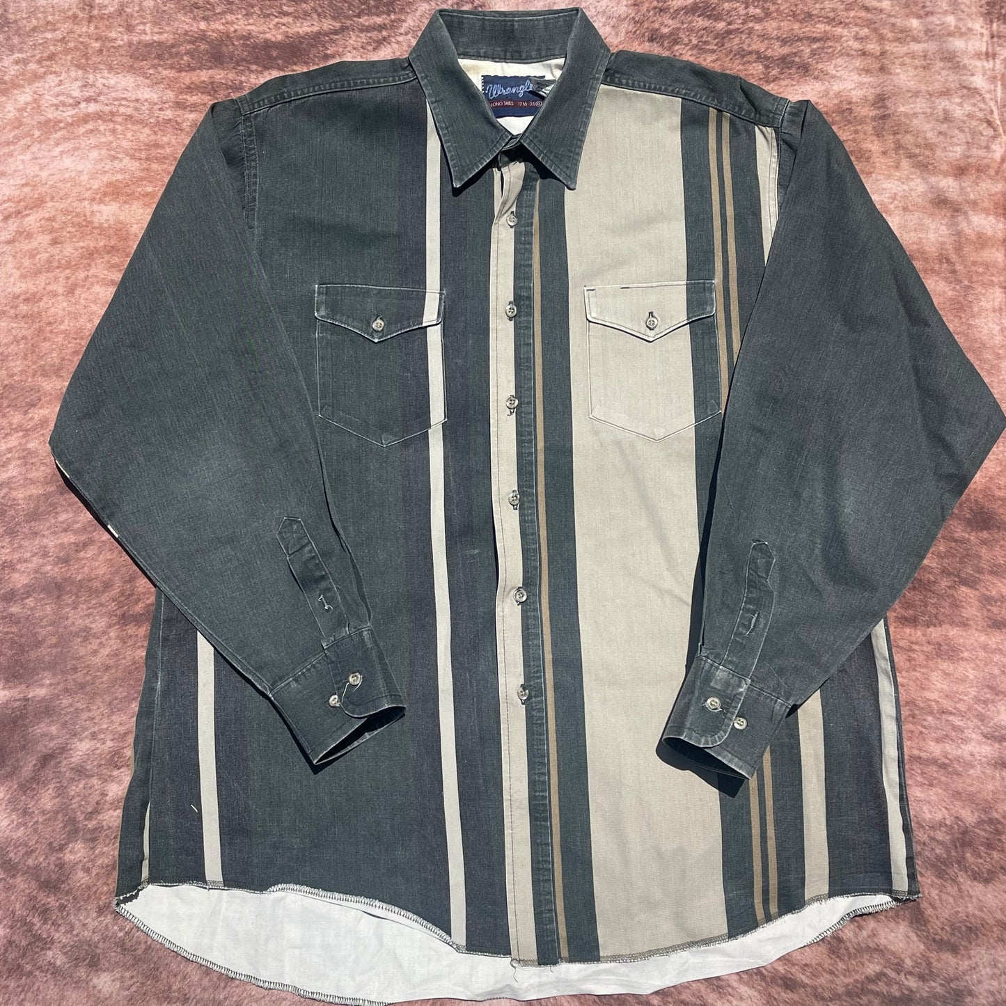 Wrangler Button Up - XL (17 1/2-35)