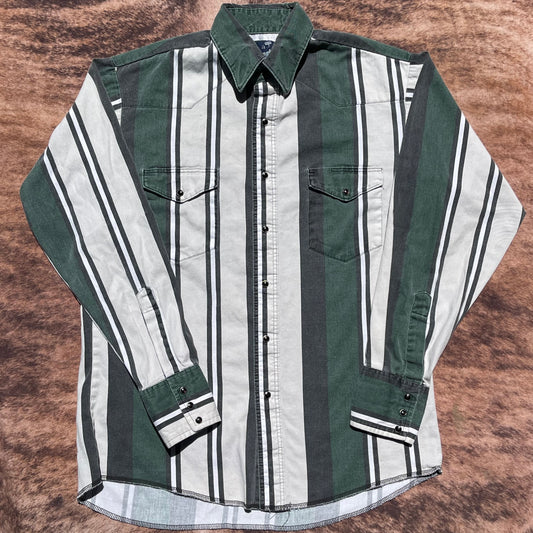 Wrangler Pearl Snap - Tighter Fitting Medium