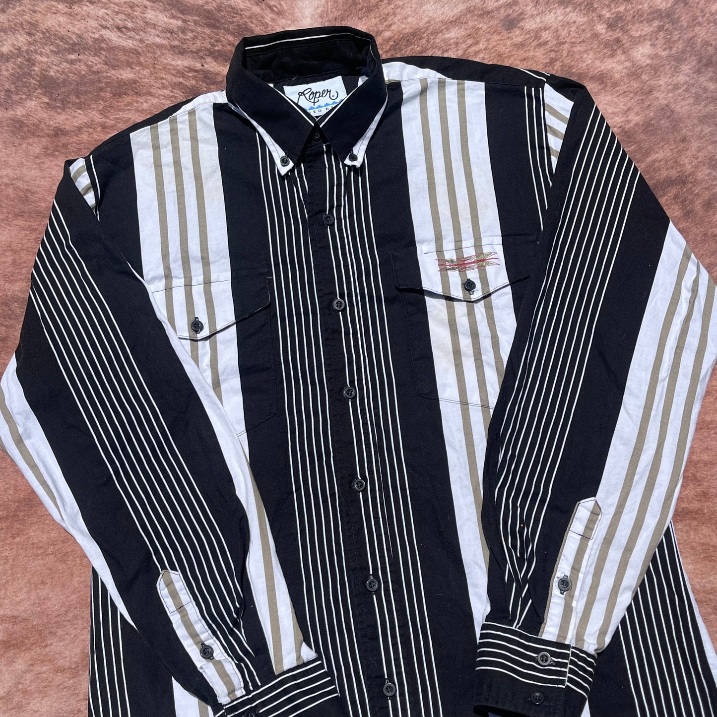 Roper Button Up - Medium (15 1/2-34)