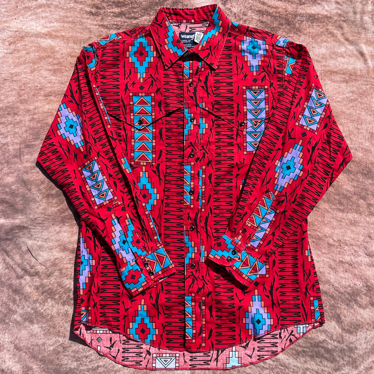 Wrangler Button Up - Large (16 1/2-35)