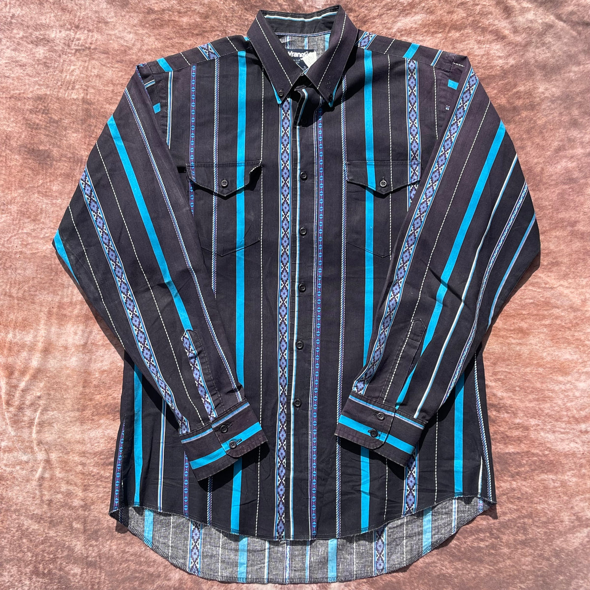 Wrangler Button Up - M/L (16-34)