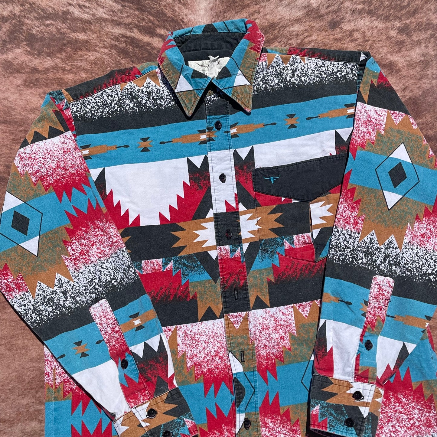 Longhorn Westernwear Button Up - Small
