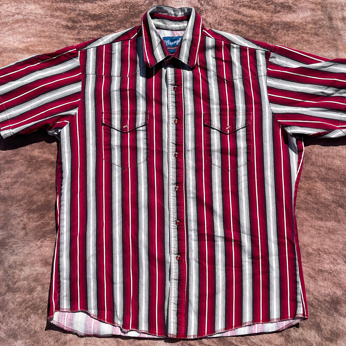 Wrangler Pearl Snap - Large (Short Sleeve)