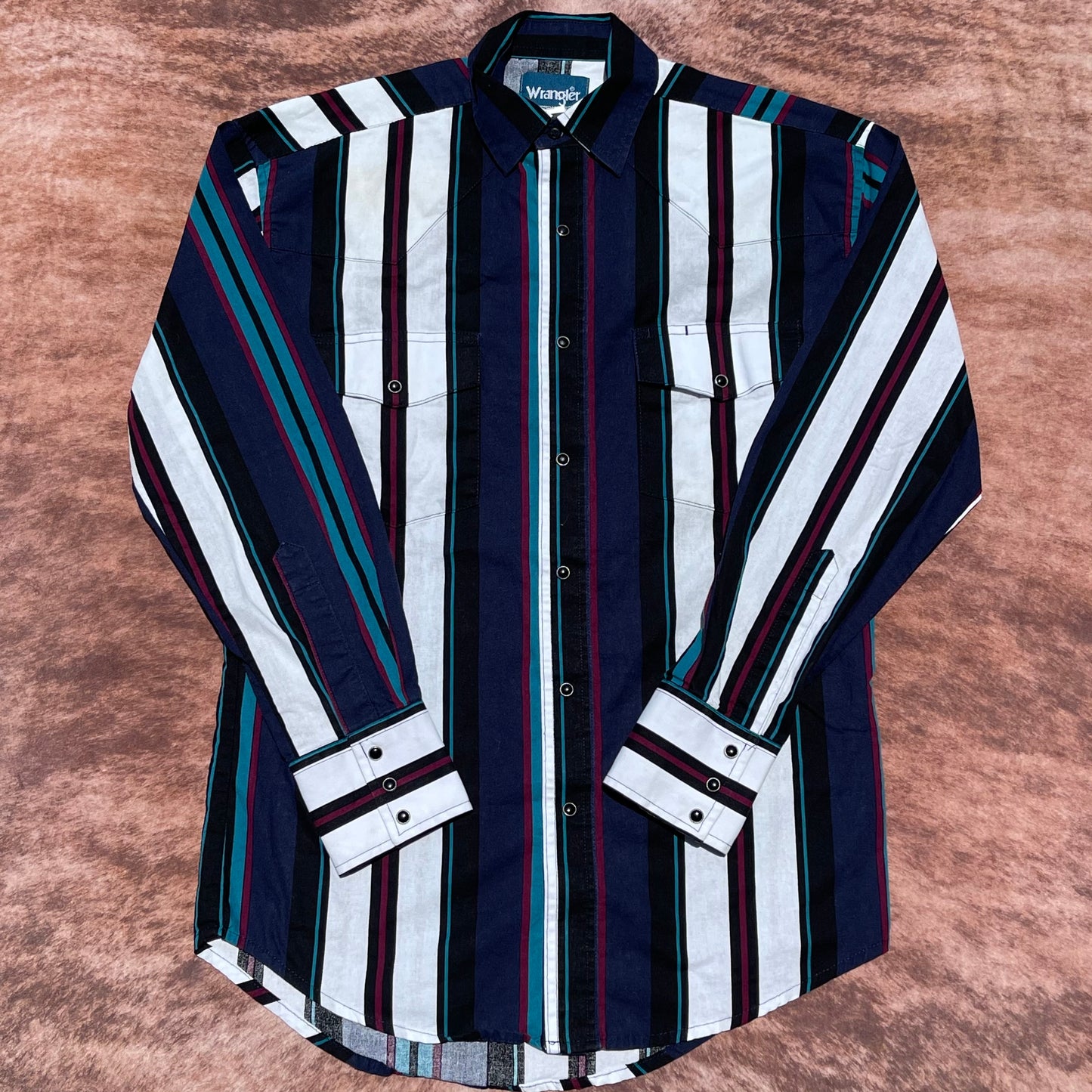 Wrangler Pearl Snap - Small