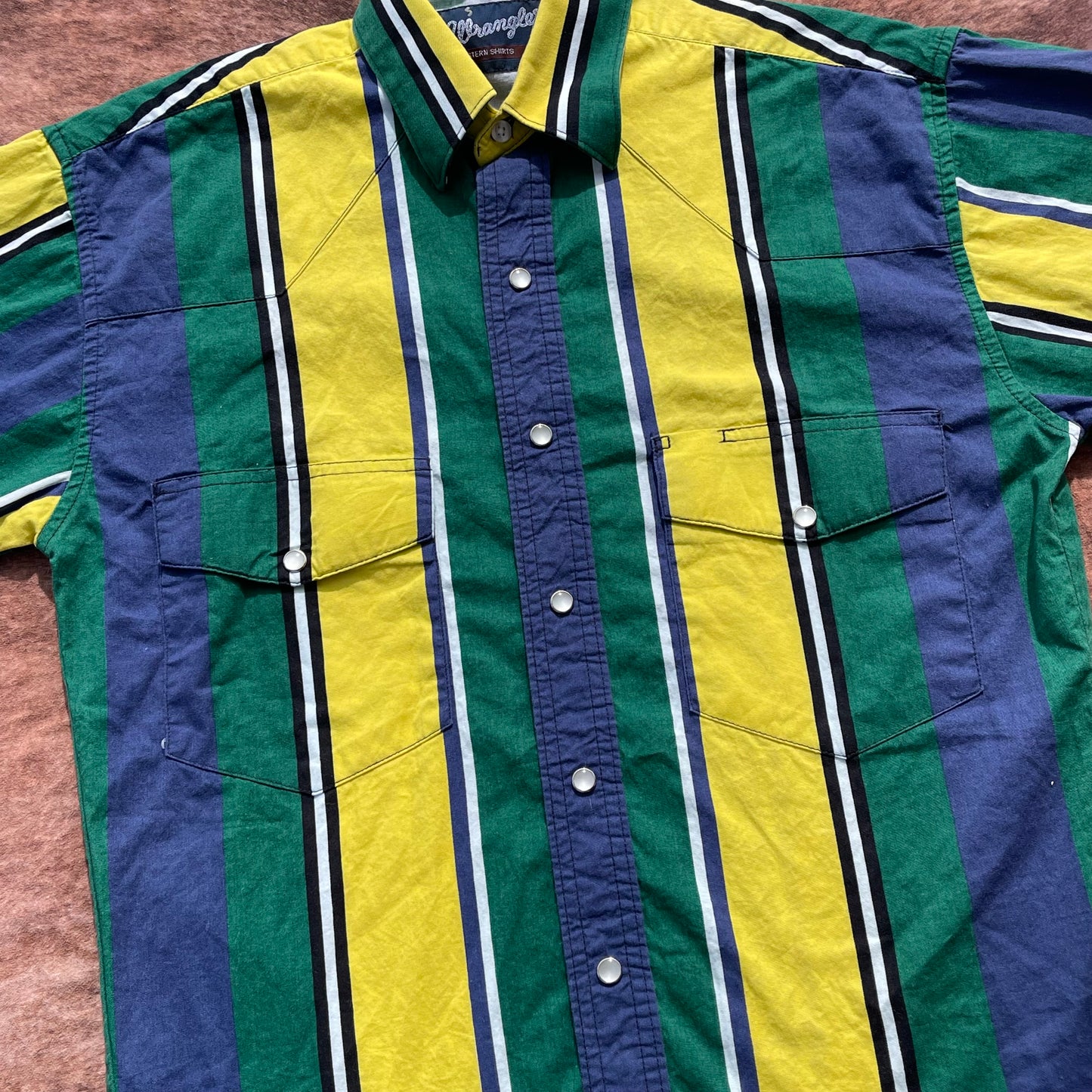 Wrangler Pearl Snap - Small (Short Sleeve)