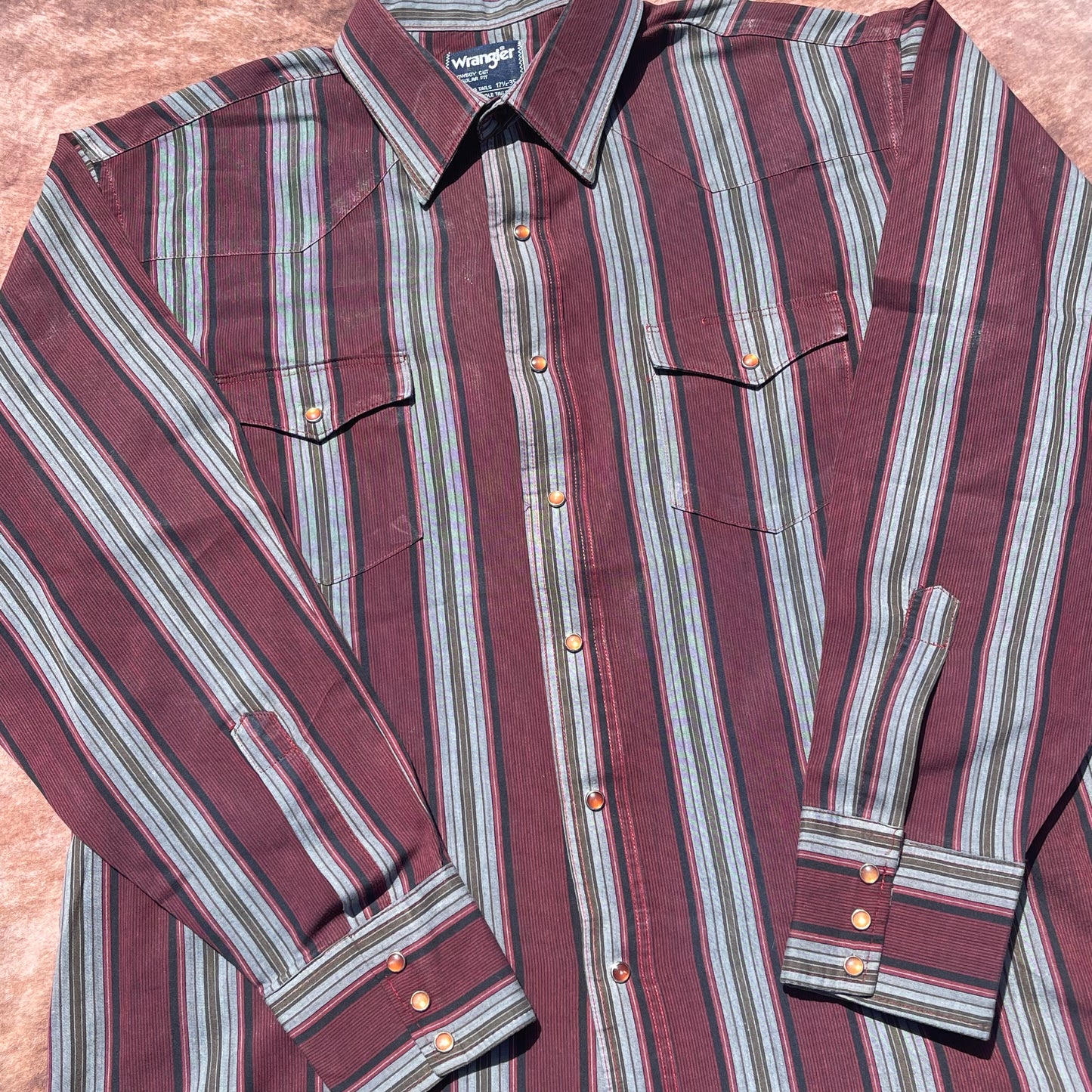 Wrangler Pearl Snap - L/XL (17 1/2-35)